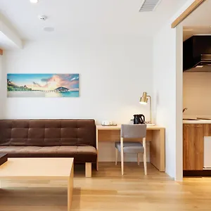 Far East Village Osaka, Namba South 酒店